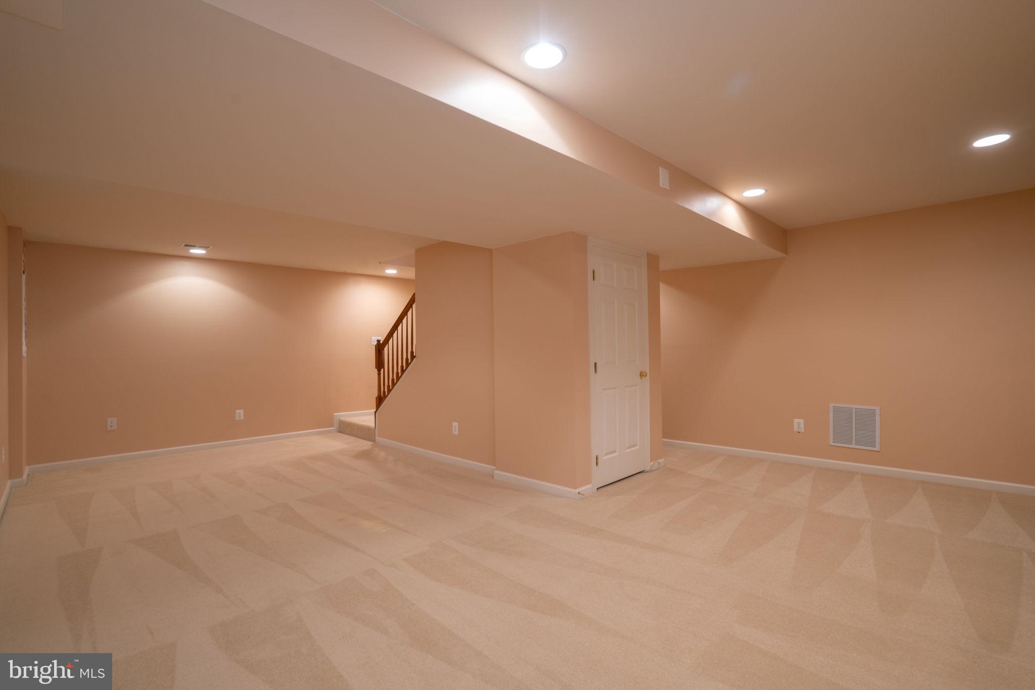 Bealeton, Virginia, 22712, United States, 4 Bedrooms Bedrooms, ,4 BathroomsBathrooms,Residential,For Sale,1928510