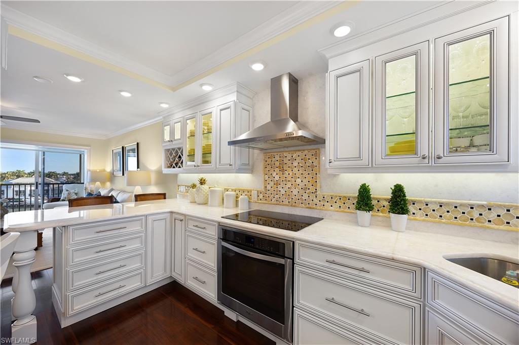 Naples, Florida, 34103, United States, 3 Bedrooms Bedrooms, ,2 BathroomsBathrooms,Residential,For Sale,1987807