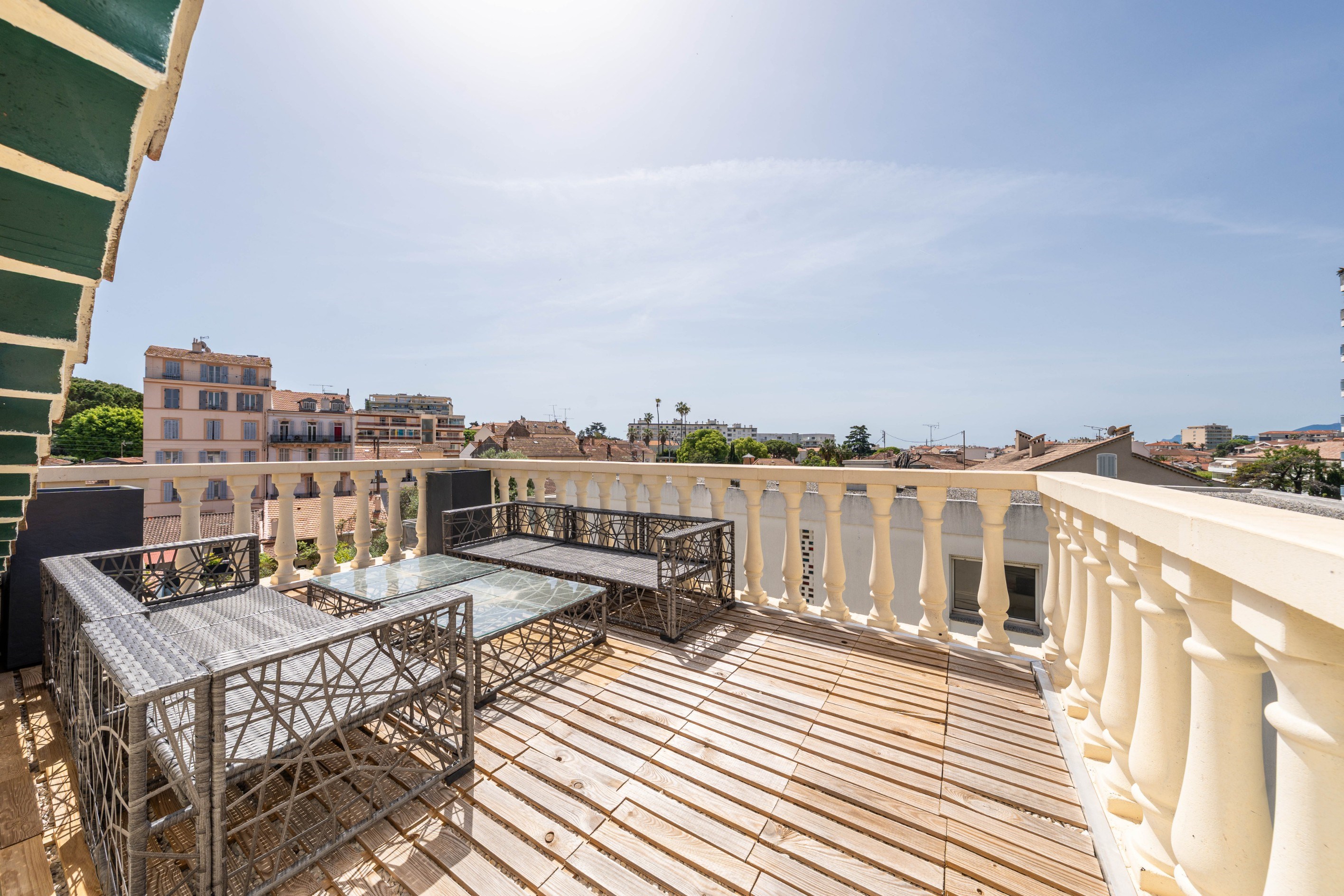  Cannes, Bas de Montrose: Villa with Peaceful Garden and Swimming Pool - 物件實景