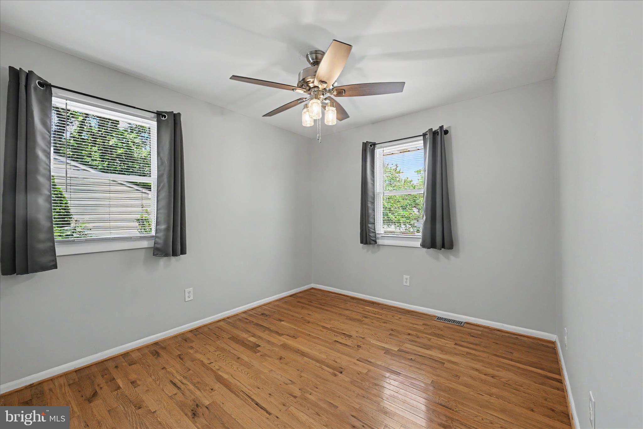 Linthicum Heights, Maryland, 21090, United States, 5 Bedrooms Bedrooms, ,3 BathroomsBathrooms,Residential,For Sale,2048569