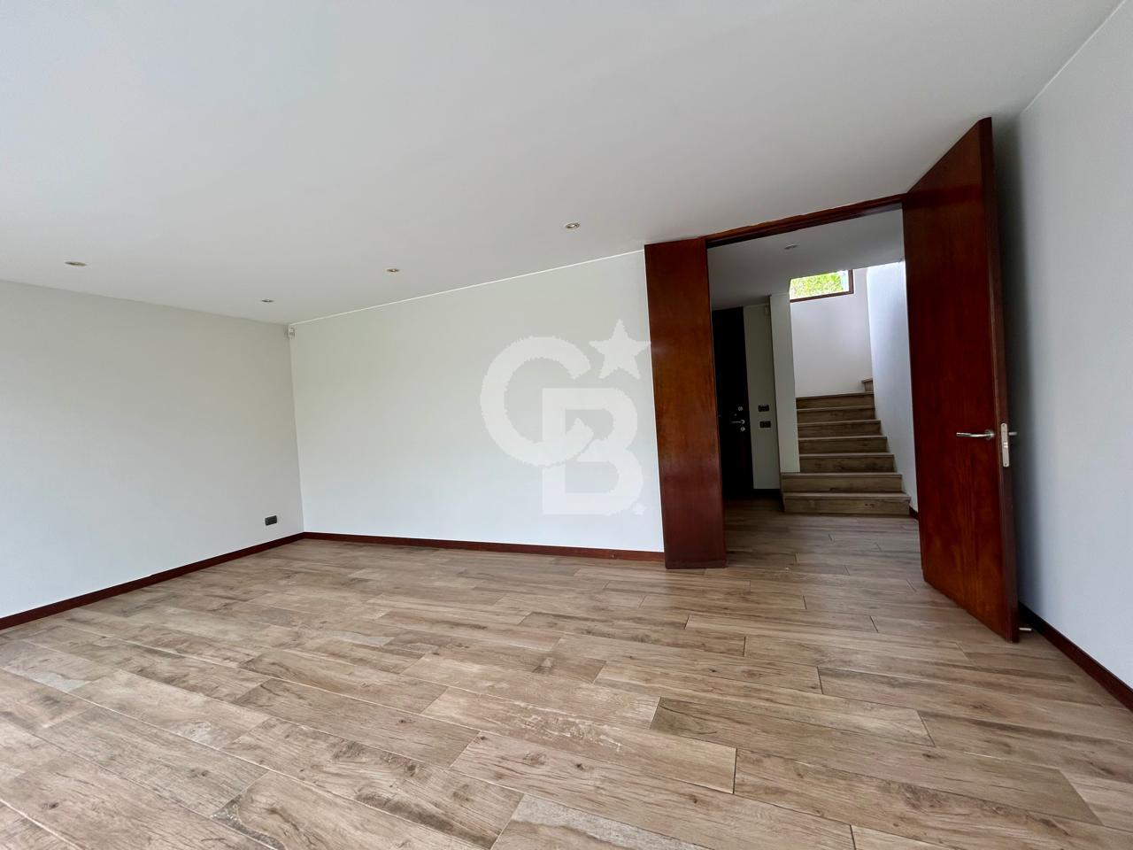 Lo Barnechea, Chile, 6 Bedrooms Bedrooms, ,5 BathroomsBathrooms,Residential,For Sale,1971656