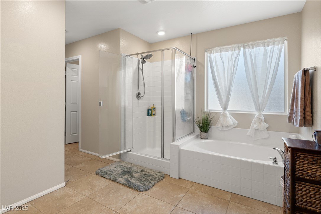 North Las Vegas, Nevada, 89031, United States, 5 Bedrooms Bedrooms, ,2 BathroomsBathrooms,Residential,For Sale,1983767