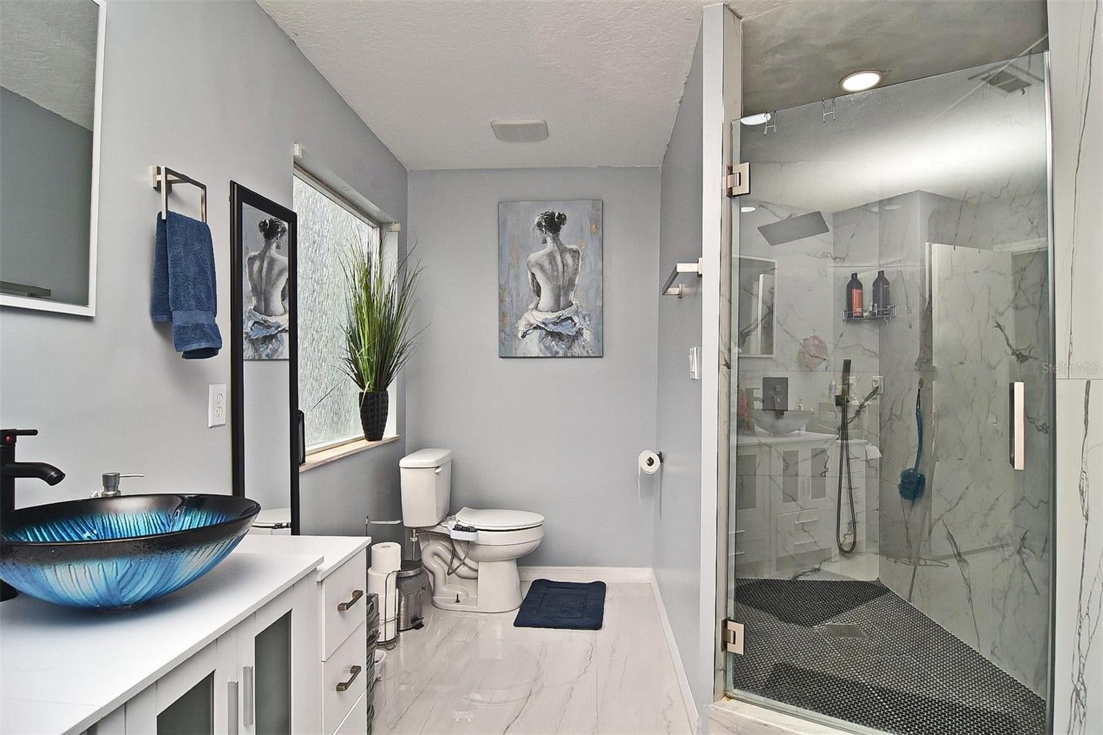 ALTAMONTE SPRINGS, Florida, 32701, United States, 3 Bedrooms Bedrooms, ,4 BathroomsBathrooms,Residential,For Sale,1928299