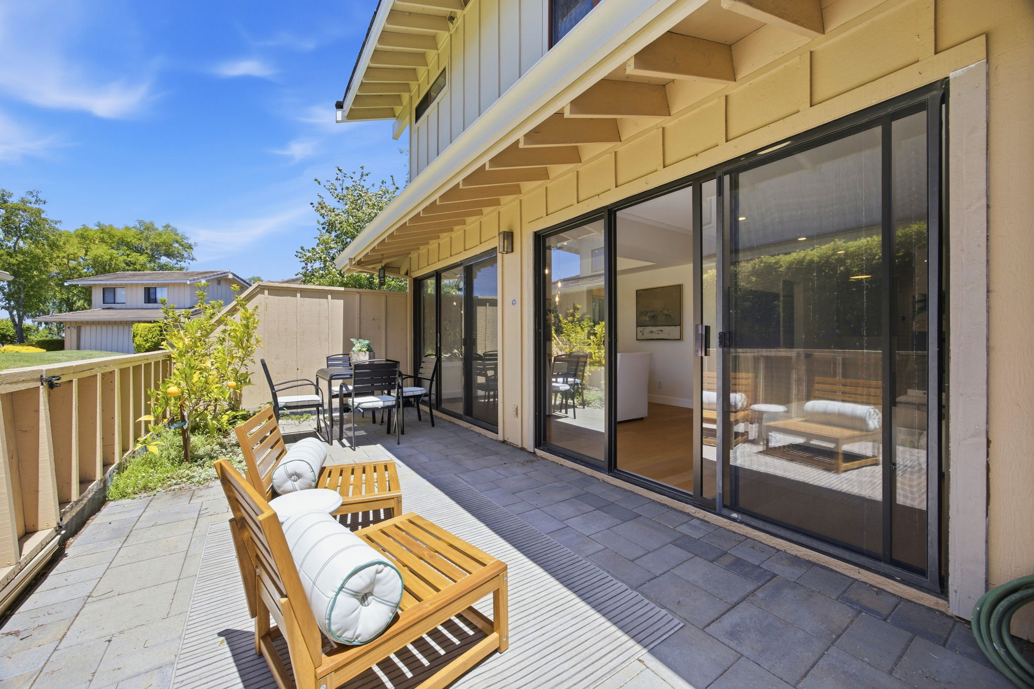  Modern San Carlos Hills Retreat - 物件實景