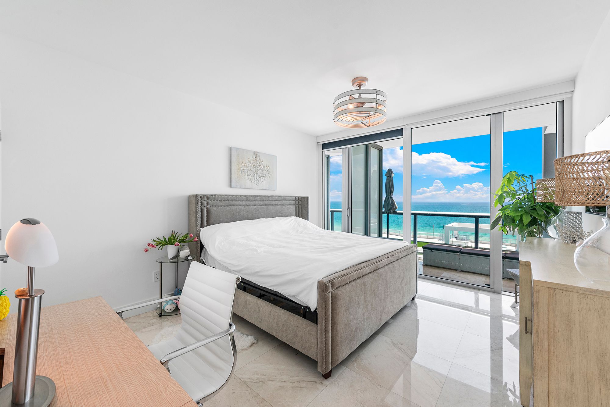  6799 Collins Ave, Miami Beach, FL, 33141 - 物件實景