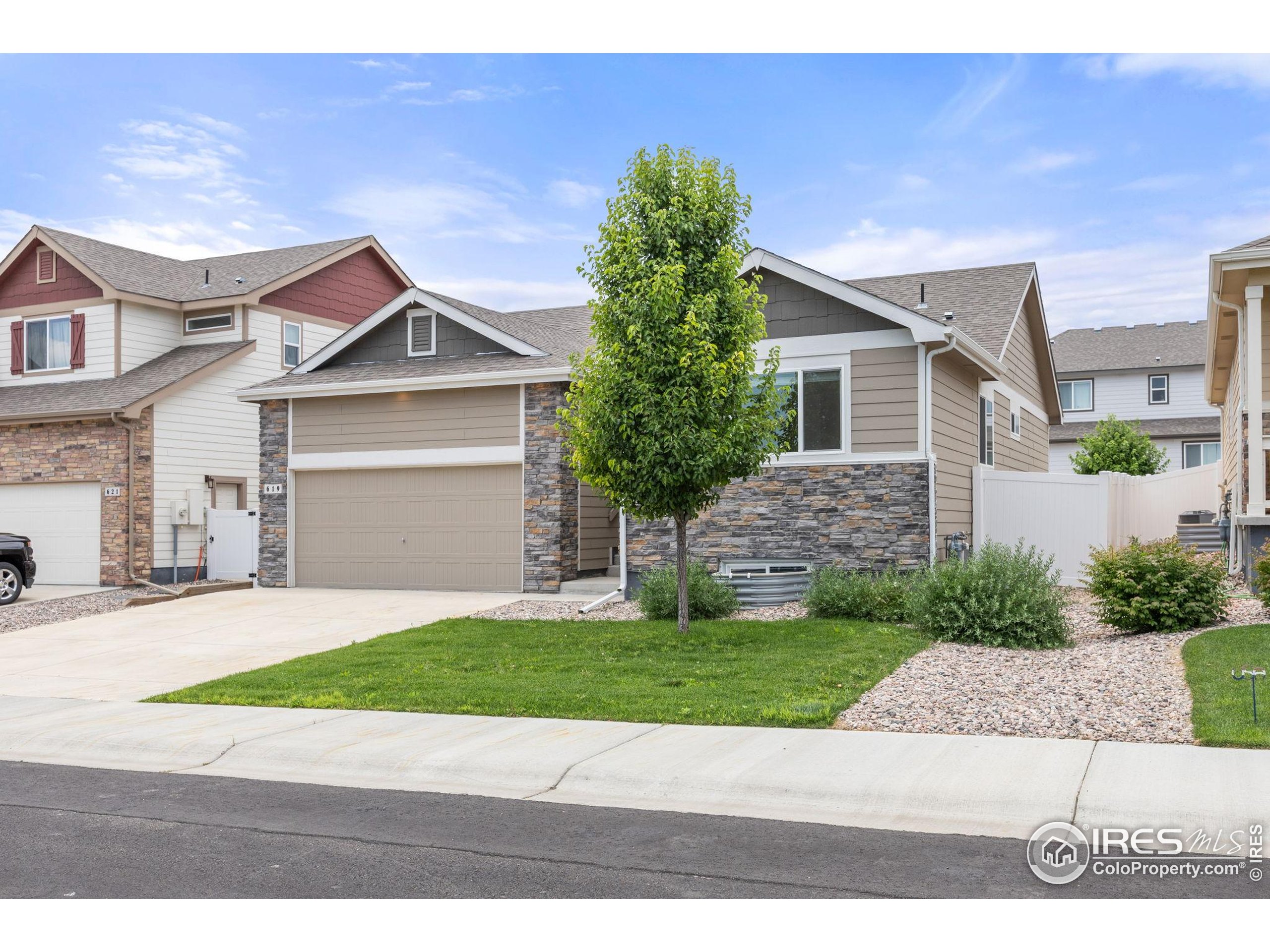 Severance, Colorado, 80550, United States, 5 Bedrooms Bedrooms, ,2 BathroomsBathrooms,Residential,For Sale,1890504