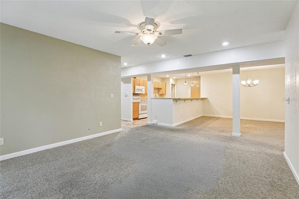 Port Orange, Florida, 32127, United States, 5 Bedrooms Bedrooms, ,4 BathroomsBathrooms,Residential,For Sale,1857697