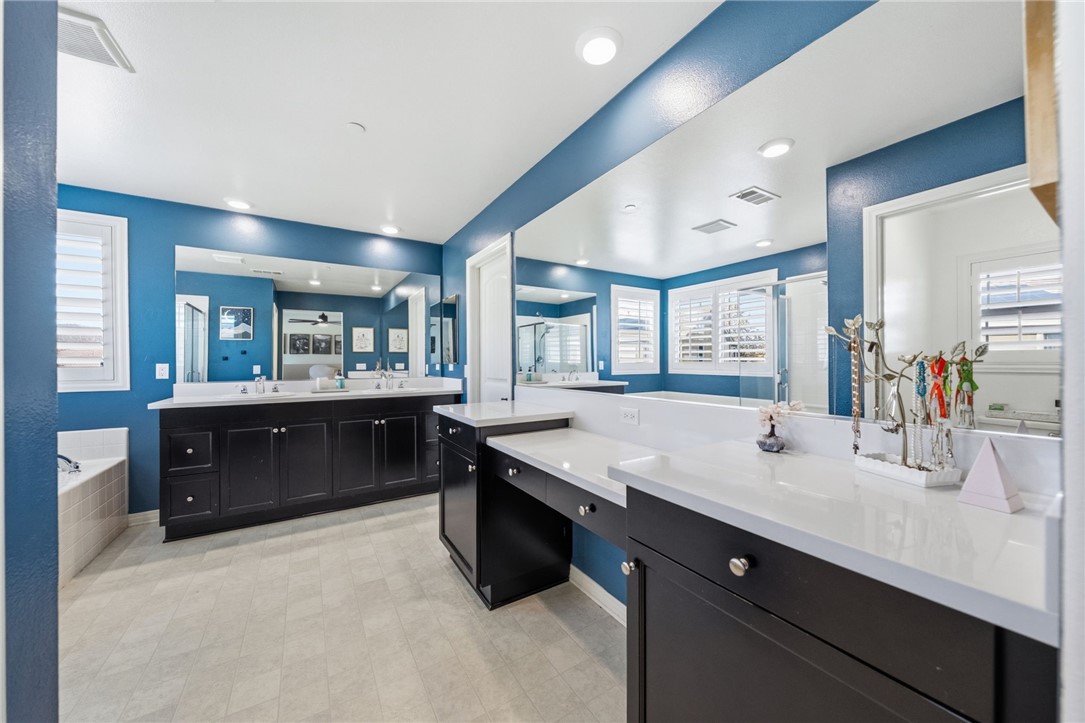 Menifee, California, 92584, United States, 4 Bedrooms Bedrooms, ,3 BathroomsBathrooms,Residential,For Sale,2013037