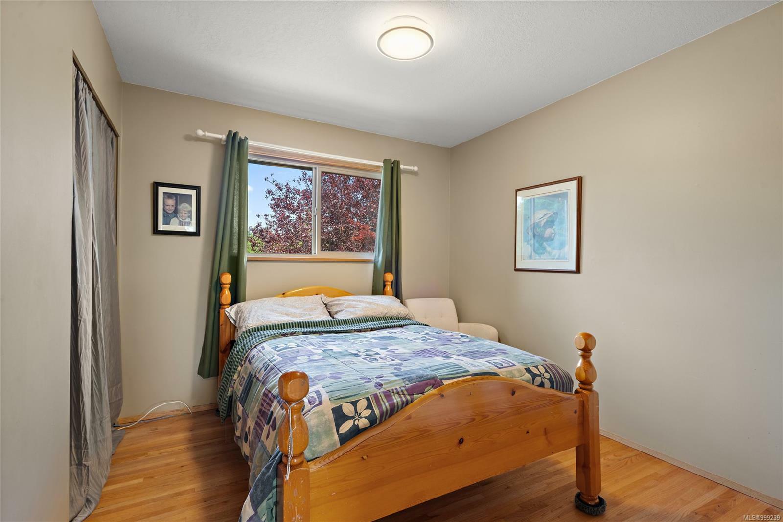 NANAIMO, British Columbia, V9V 1E9, CA, 3 Bedrooms Bedrooms, ,Residential,For Sale,1874678