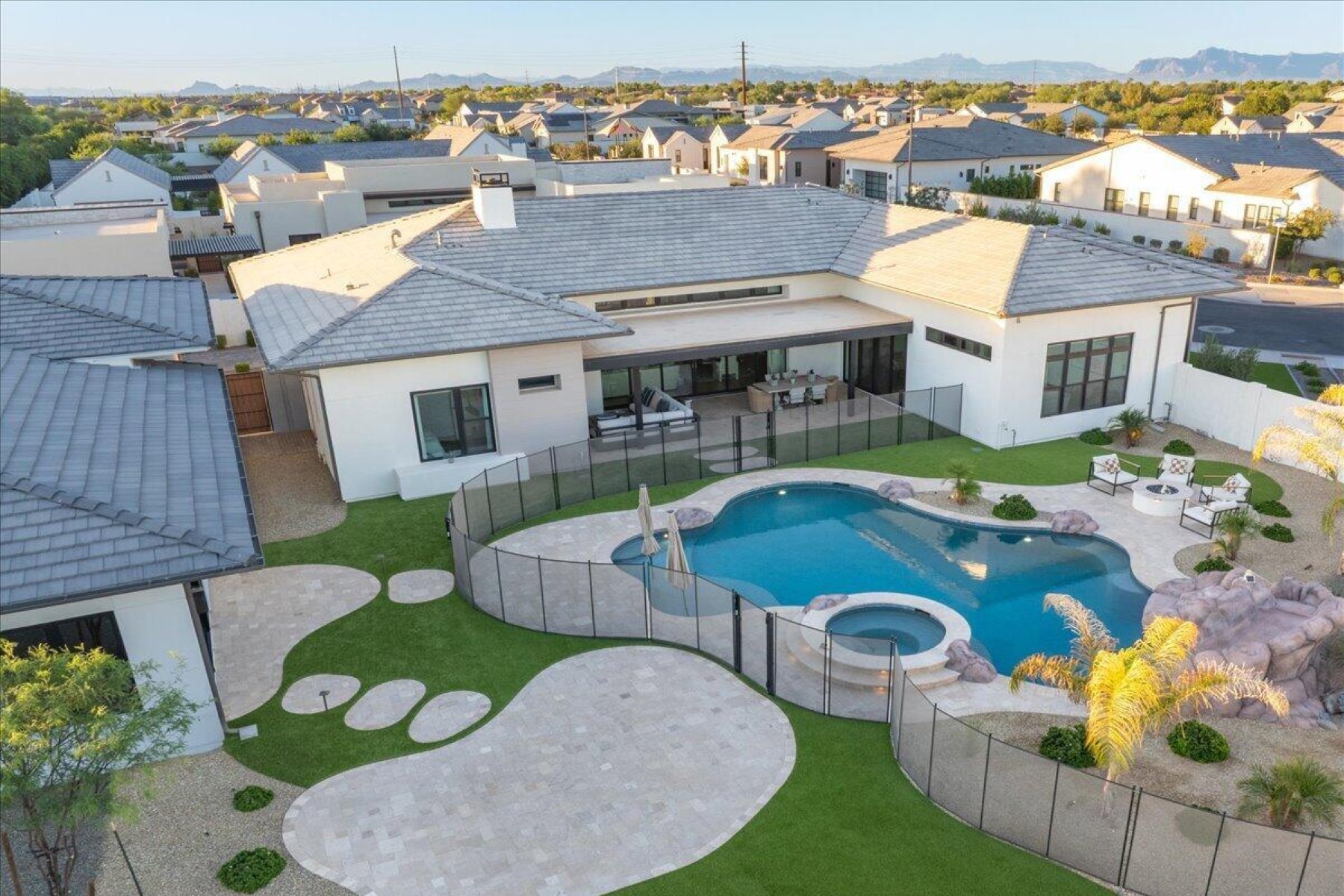  5770 S Loback Ln¦Gilbert, AZ - 物件實景