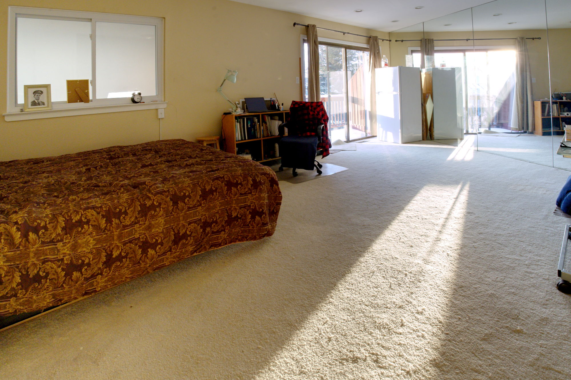 Secaucus, New Jersey, 07094, United States, 4 Bedrooms Bedrooms, ,3 BathroomsBathrooms,Residential,For Sale,1996656