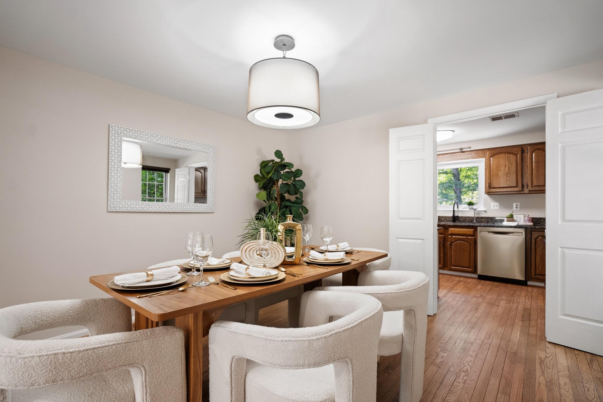 8943 Park Forest Drive, Springfield, VA, 22152 - 物件實景