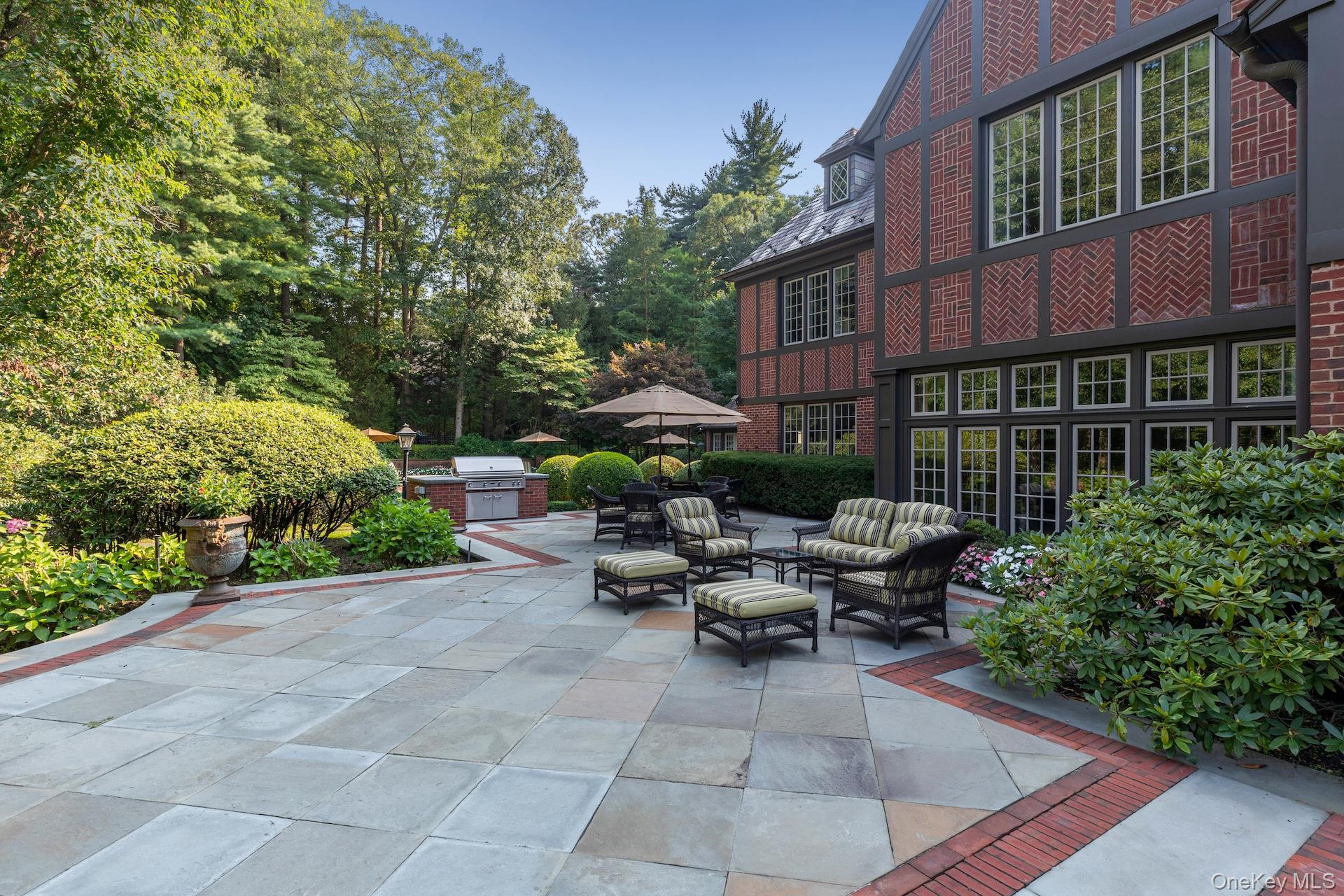  39 Chestnut Hill Drive, Upper Brookville, NY, 11771 - 物件實景