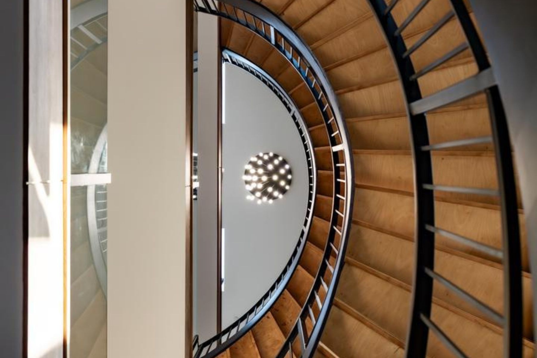  2717 Tennyson Street NW, Washington, DC, 20015 - 物件實景