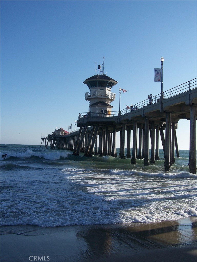 Huntington Beach, California, 92646, United States, 4 Bedrooms Bedrooms, ,3 BathroomsBathrooms,Residential,For Sale,1912576