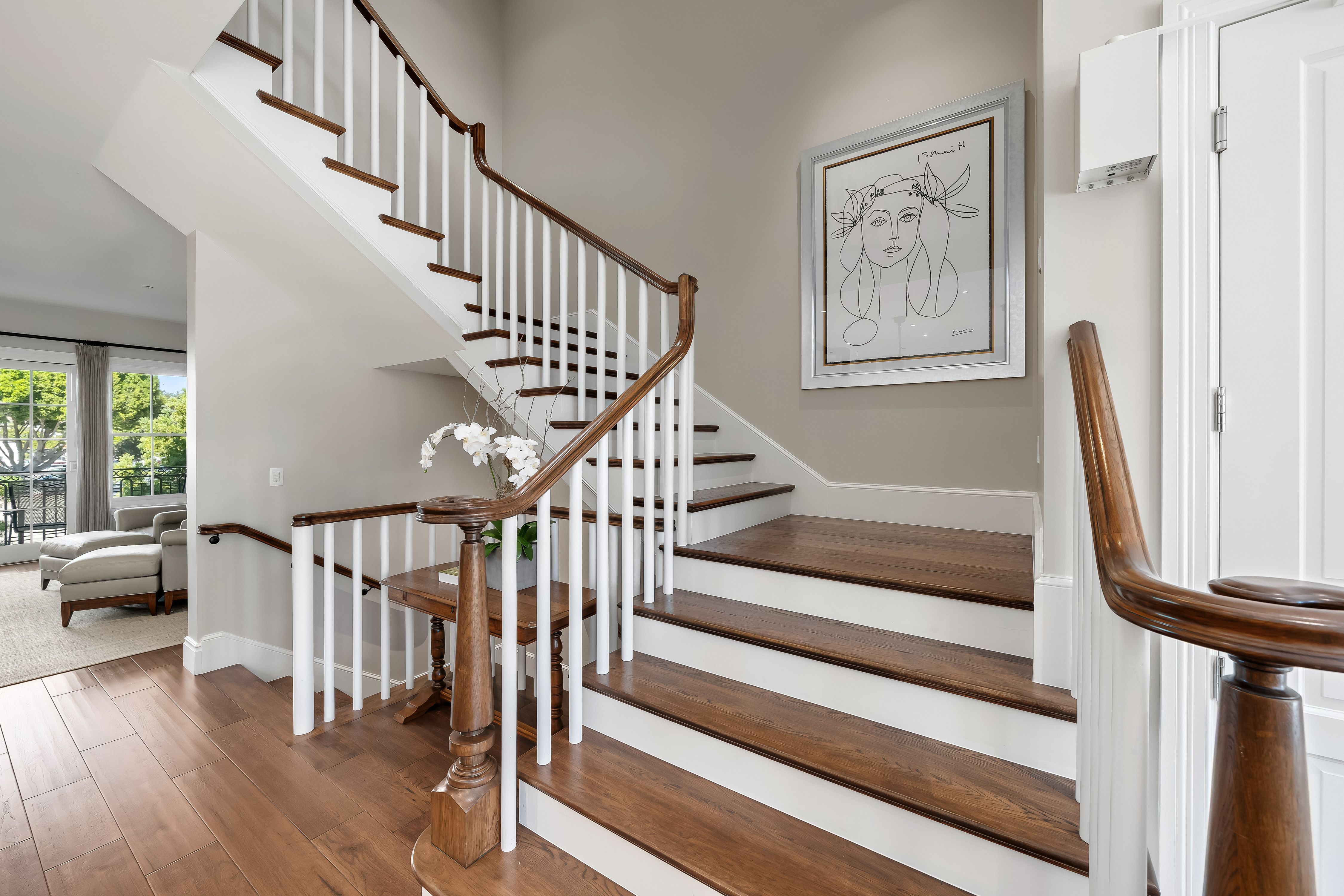  Classic Brownstone Architecture Meets Sophisticated Contemporary Living - 物件實景
