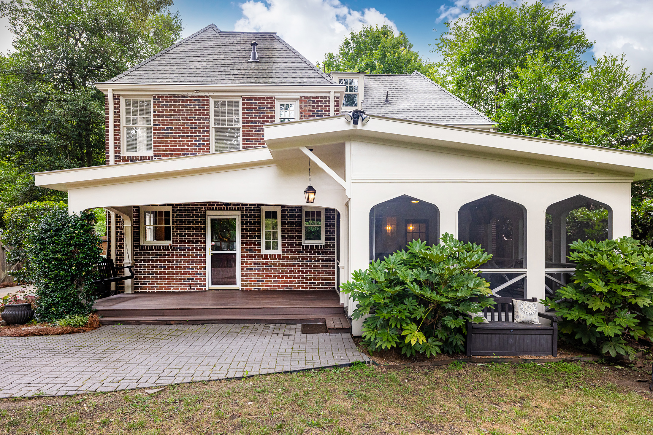  Morningside Duplex Offers Character, Location and Financial Flexibility - 物件實景
