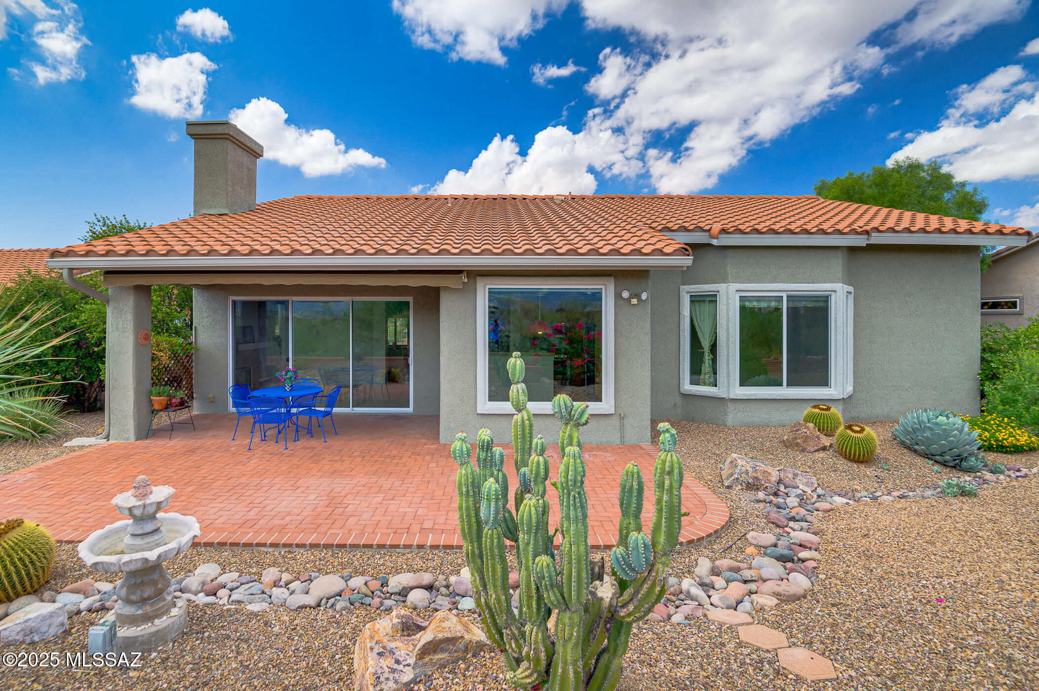 Oro Valley, Arizona, 85755, United States, 2 Bedrooms Bedrooms, ,2 BathroomsBathrooms,Residential,For Sale,1959033