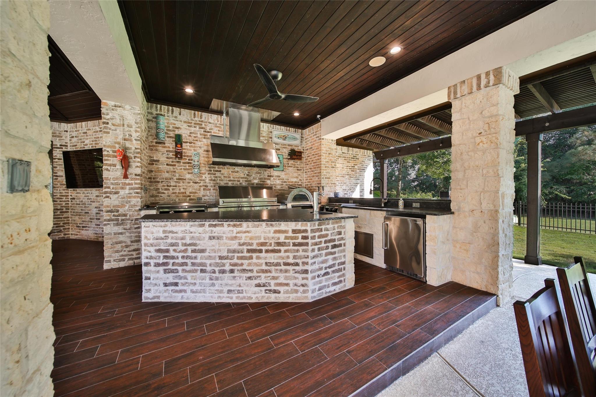 Spring, Texas, 77379, United States, 5 Bedrooms Bedrooms, ,6 BathroomsBathrooms,Residential,For Sale,2006186