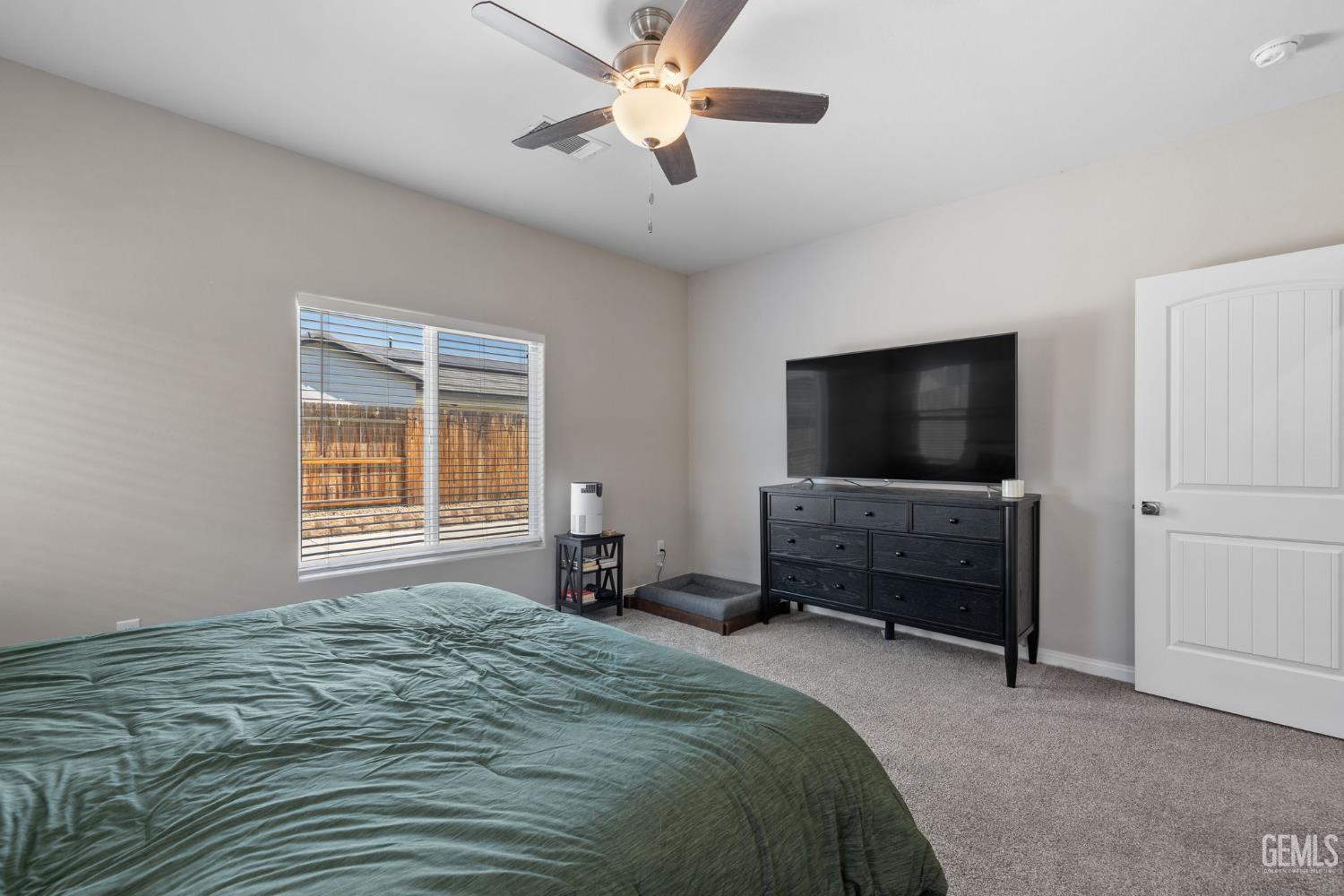 Bakersfield, California, 93314, United States, 5 Bedrooms Bedrooms, ,3 BathroomsBathrooms,Residential,For Sale,1821031