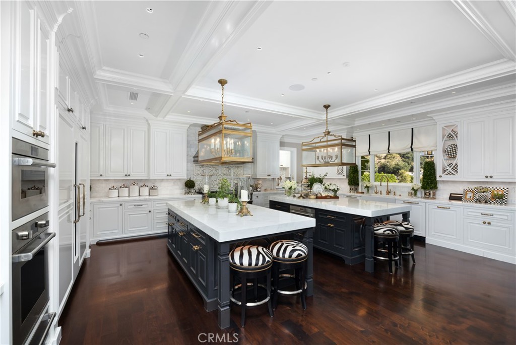 Glendora, California, 91741, United States, 6 Bedrooms Bedrooms, ,6 BathroomsBathrooms,Residential,For Sale,1987955