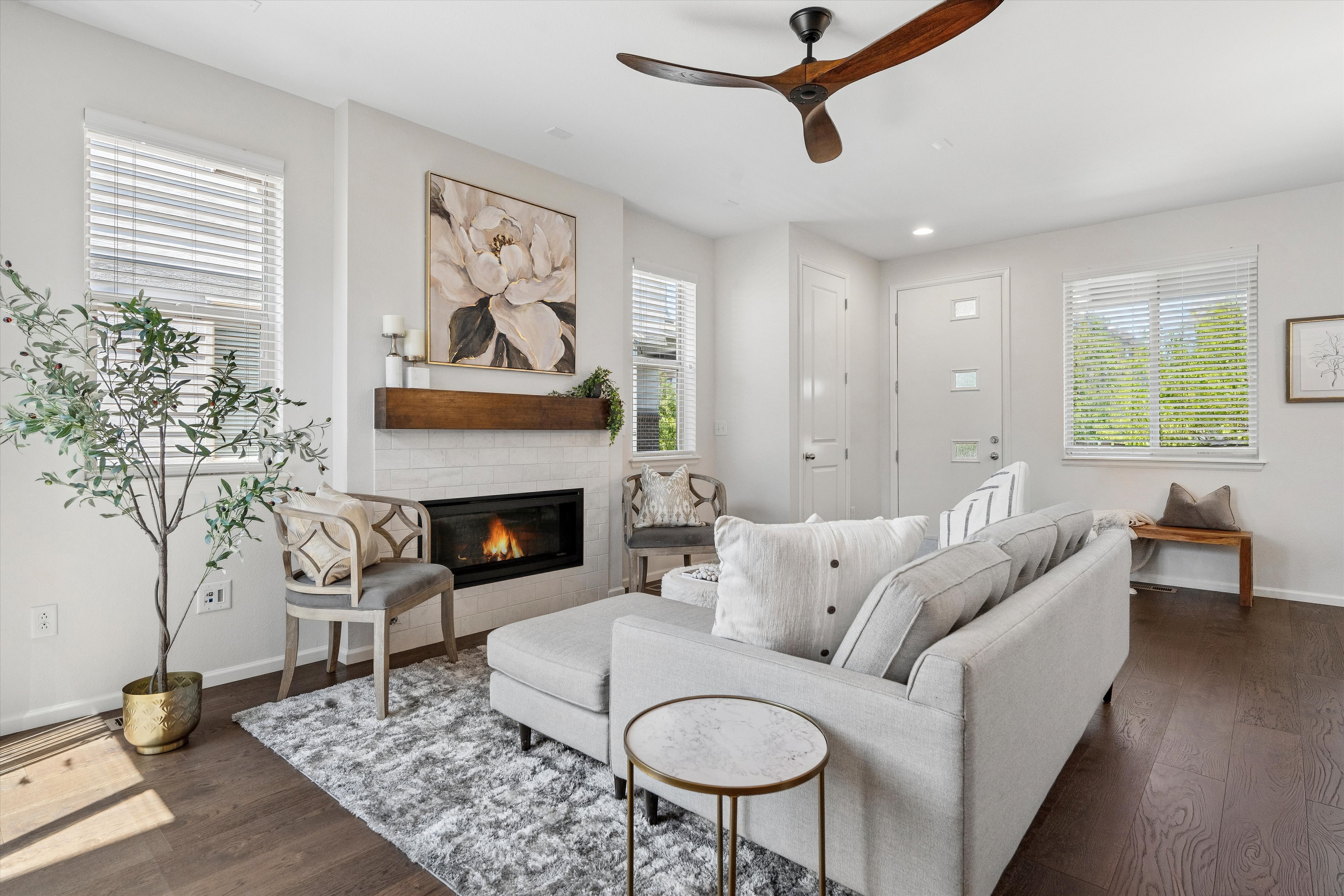  Inviting two-story single family duplex - 物件實景