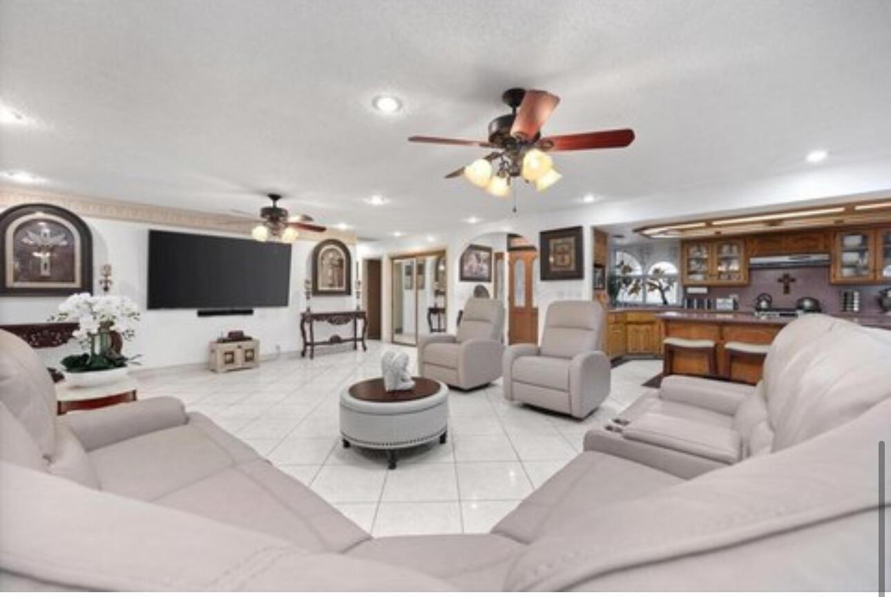 Terra Bella, California, 93270, United States, 4 Bedrooms Bedrooms, ,4 BathroomsBathrooms,Residential,For Sale,1976199