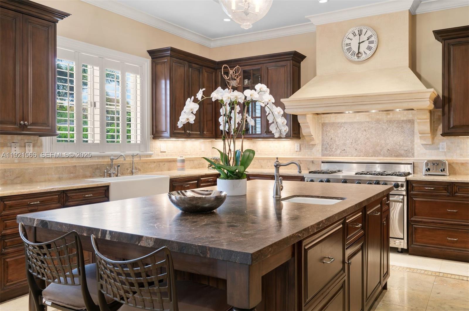 Miami, Florida, 33143, United States, 7 Bedrooms Bedrooms, ,8 BathroomsBathrooms,Residential,For Sale,2000915