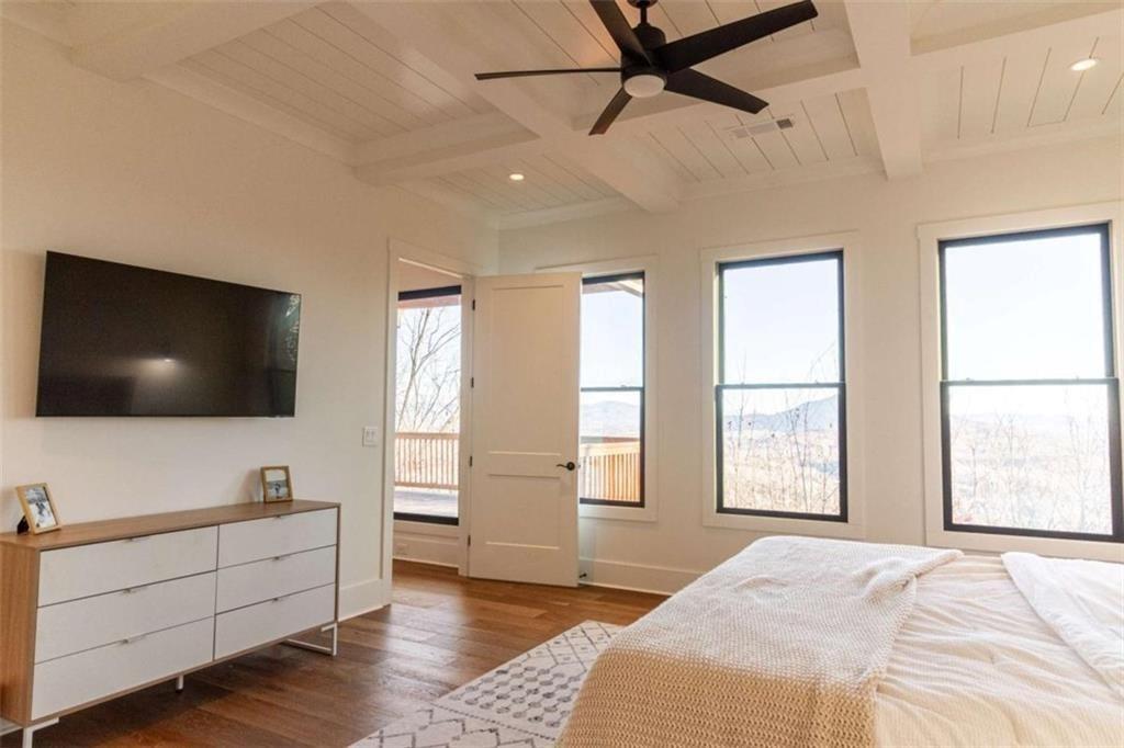 Cleveland, Georgia, 30528, United States, 3 Bedrooms Bedrooms, ,2 BathroomsBathrooms,Residential,For Sale,1928756