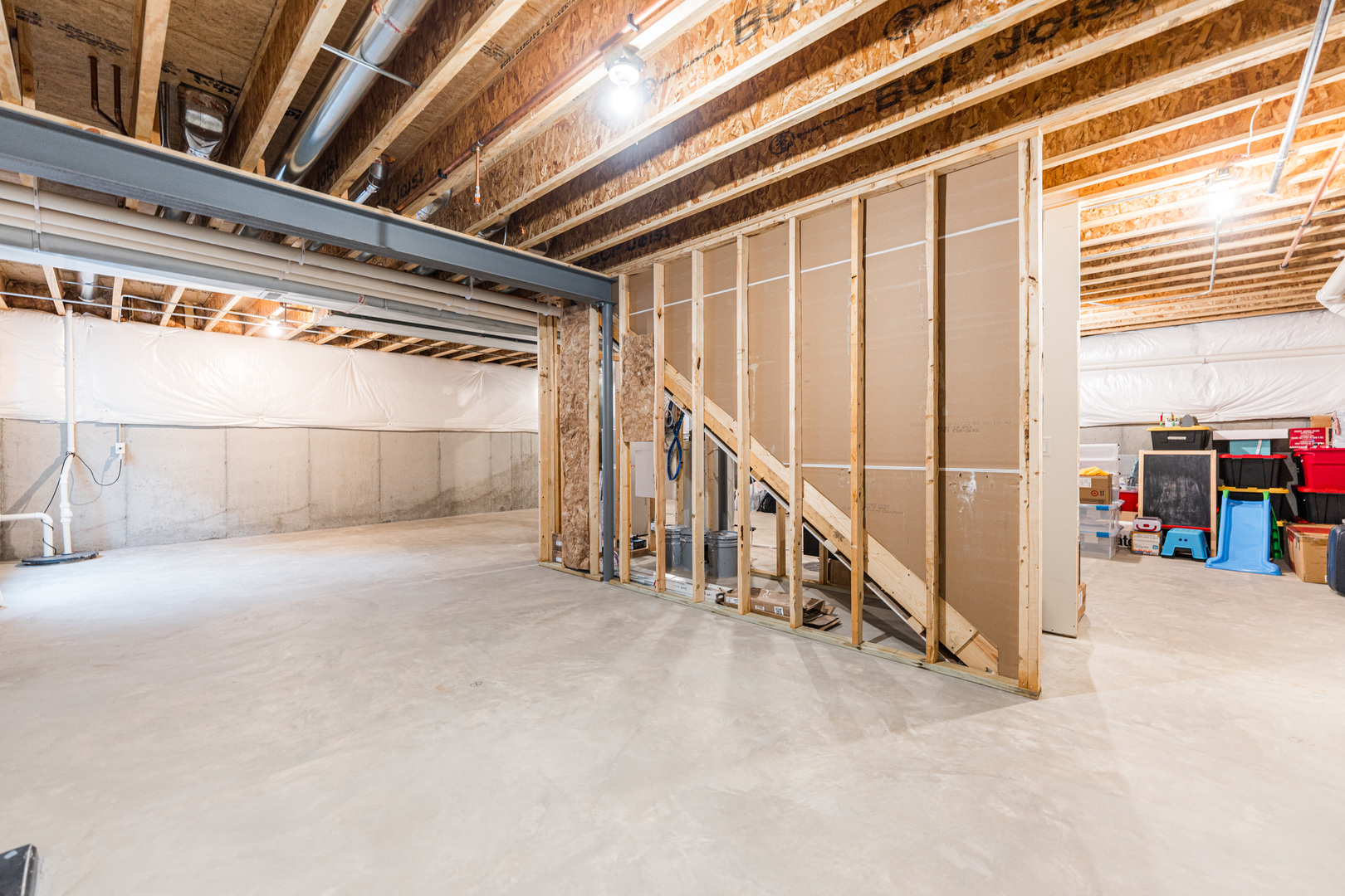 Elgin, Illinois, 60124, United States, 4 Bedrooms Bedrooms, ,3 BathroomsBathrooms,Residential,For Sale,1941075