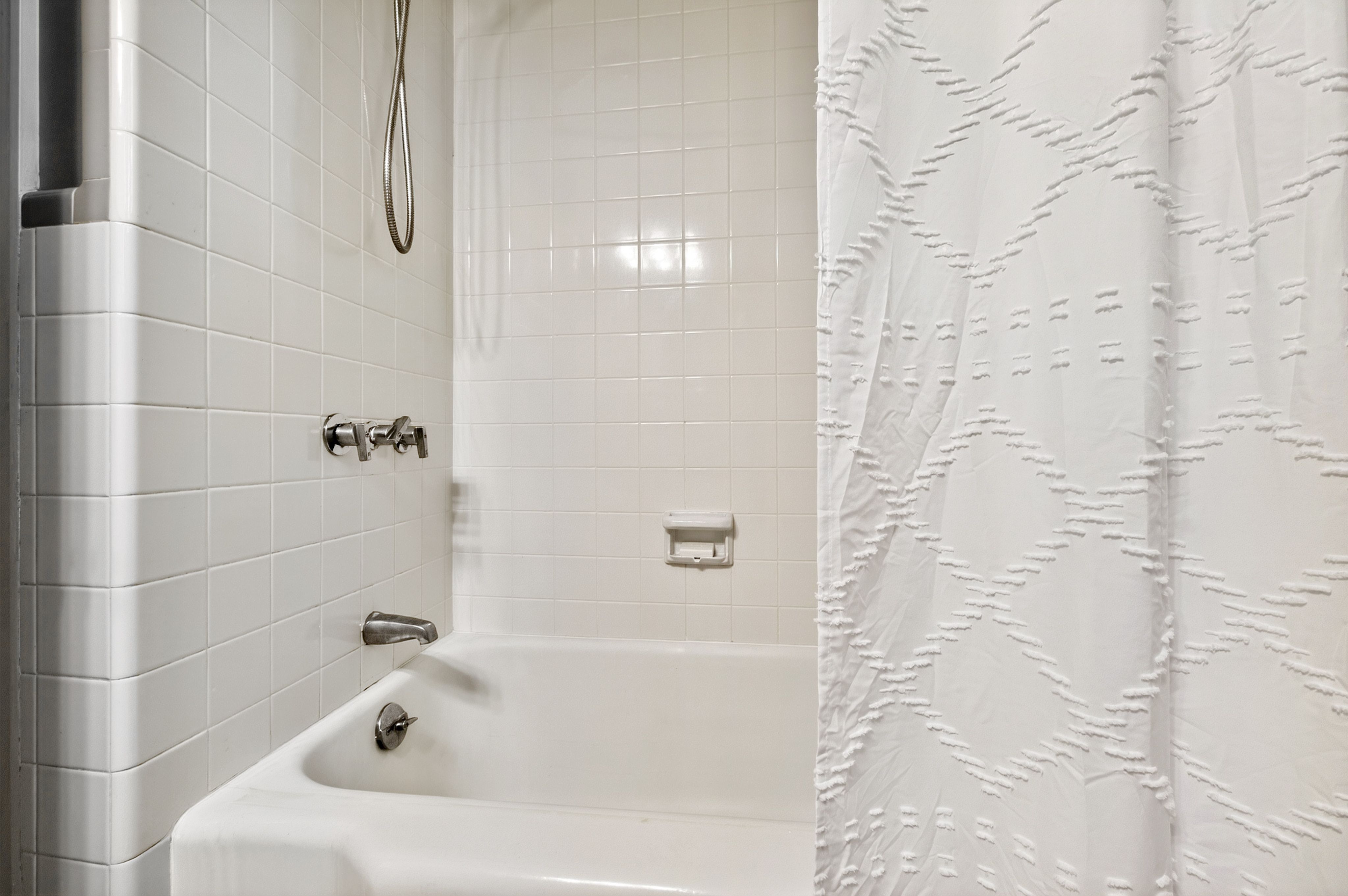  2751 Toxey Drive, Raleigh, NC, 27609 - 物件實景