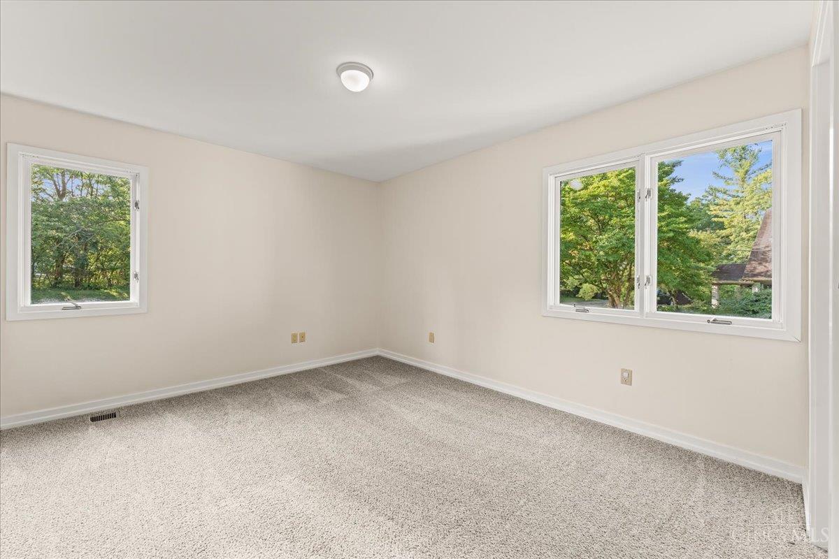 Cincinnati, Ohio, 45226, United States, 4 Bedrooms Bedrooms, ,4 BathroomsBathrooms,Residential,For Sale,1912021