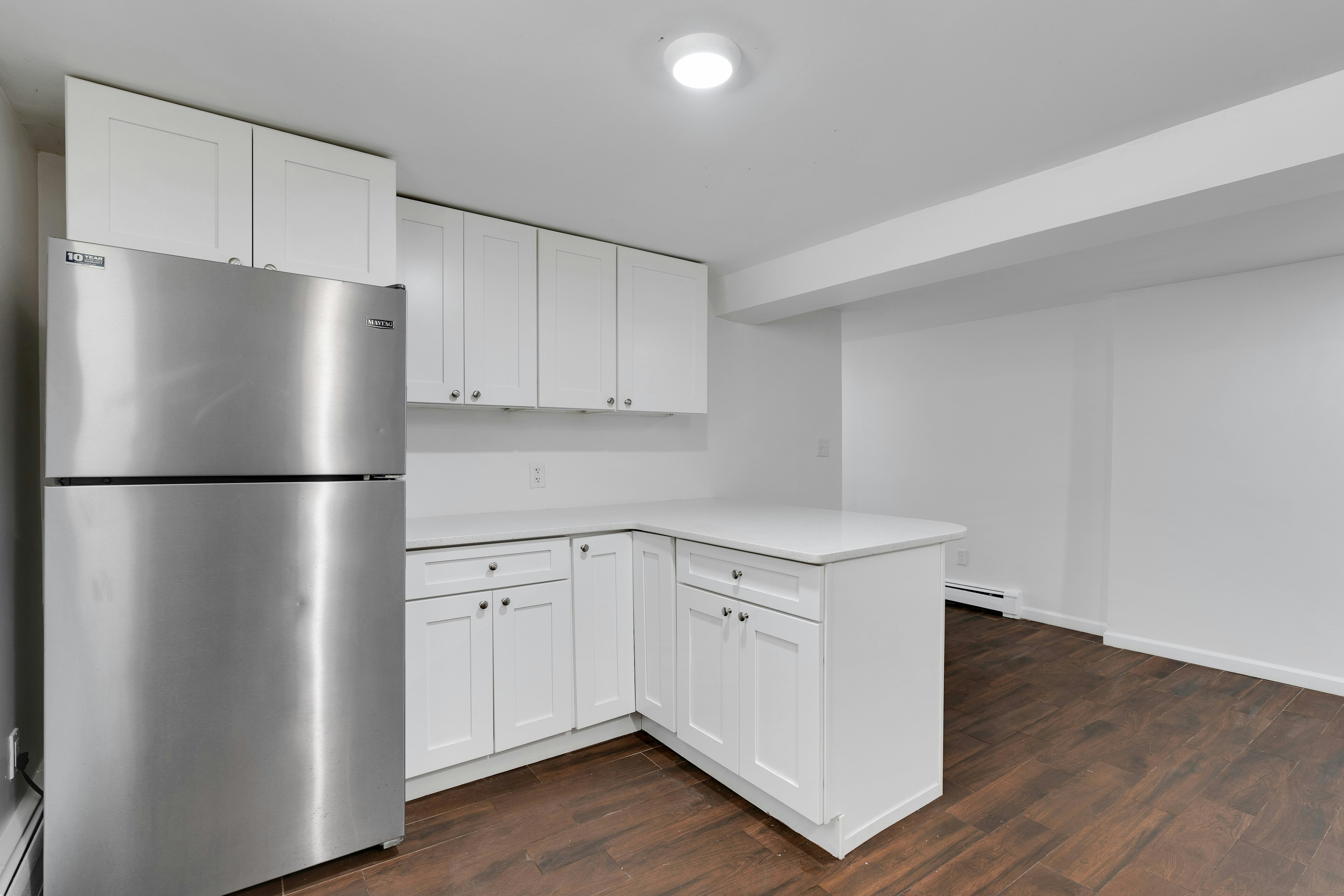  8128 Kennedy Blvd, North Bergen, NJ 07047 - 物件實景