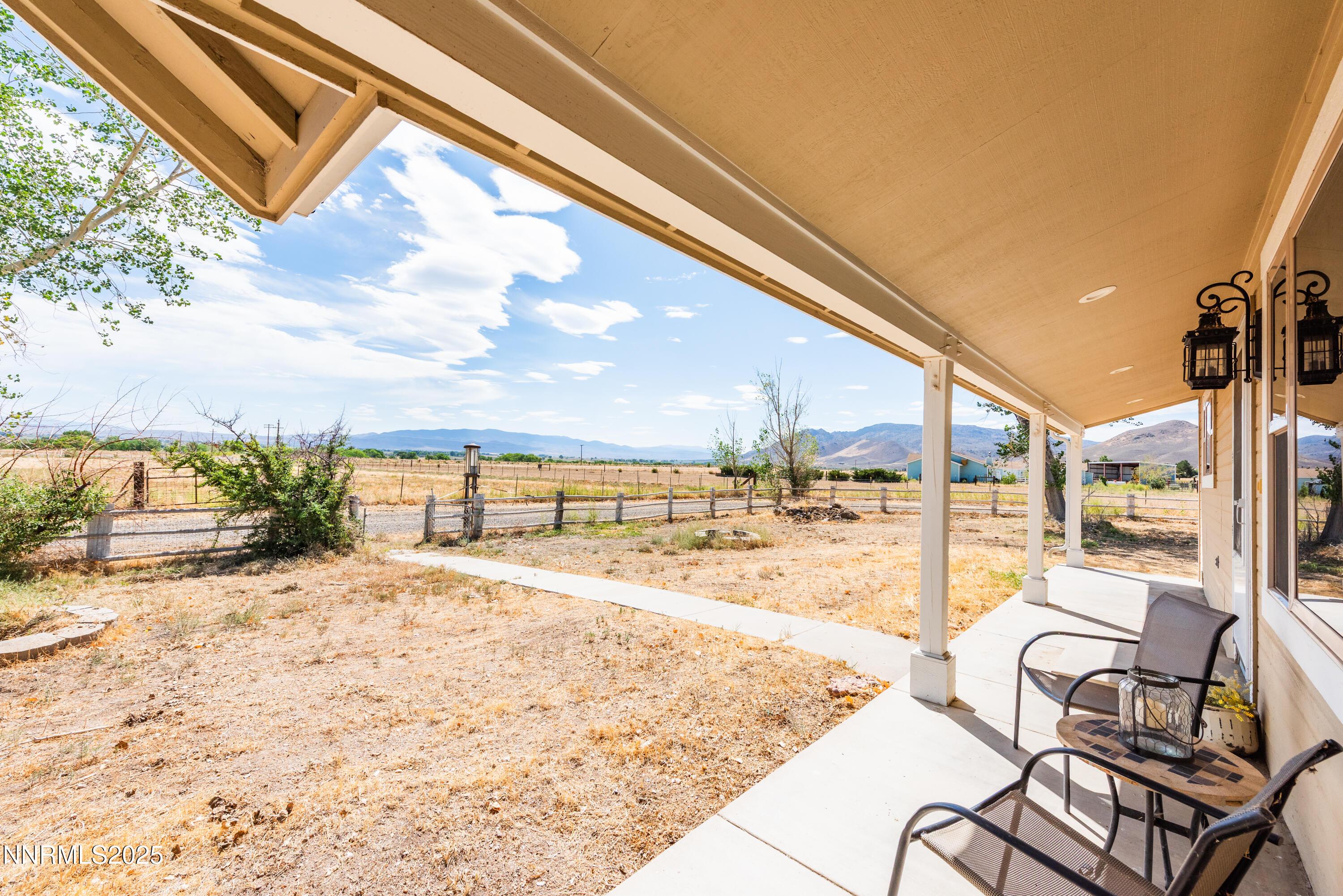 Smith Valley, Nevada, 89444, United States, 3 Bedrooms Bedrooms, ,2 BathroomsBathrooms,Residential,For Sale,2001977