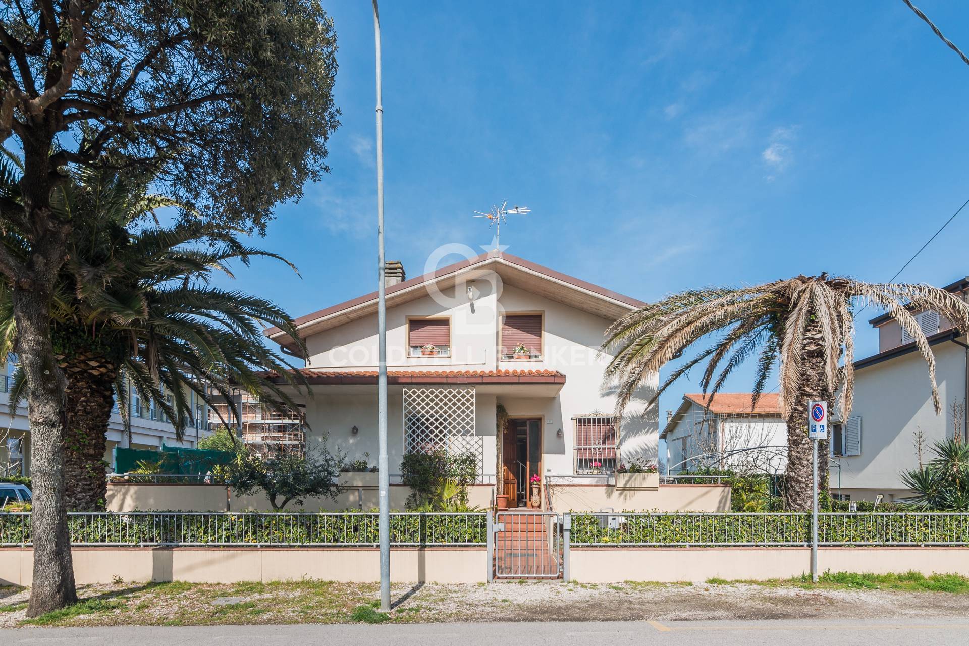 Fano, Pesaro e Urbino, 61032, IT, 3 Bedrooms Bedrooms, ,2 BathroomsBathrooms,Residential,For Sale,1758570
