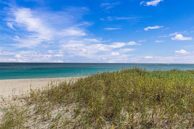 Pompano Beach, Florida, 33062, United States, 2 Bedrooms Bedrooms, ,2 BathroomsBathrooms,Residential,For Sale,1991979