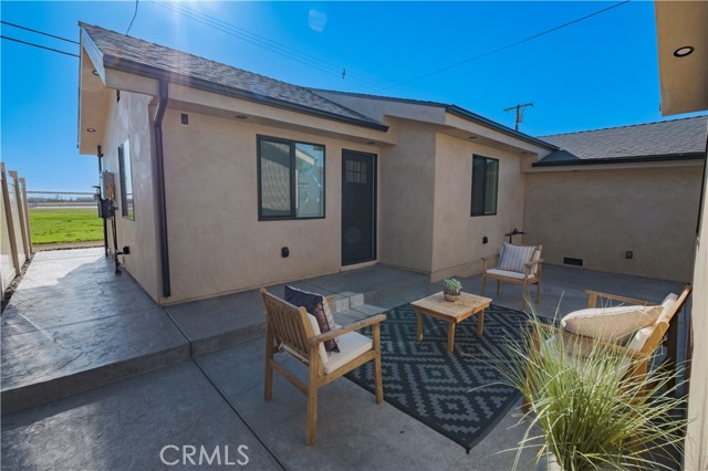 Compton, California, 90220, United States, 6 Bedrooms Bedrooms, ,5 BathroomsBathrooms,Residential,For Sale,2048011