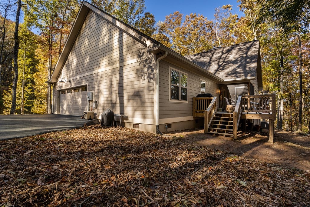 Ellijay, Georgia, 30536, United States, 3 Bedrooms Bedrooms, ,2 BathroomsBathrooms,Residential,For Sale,1987924