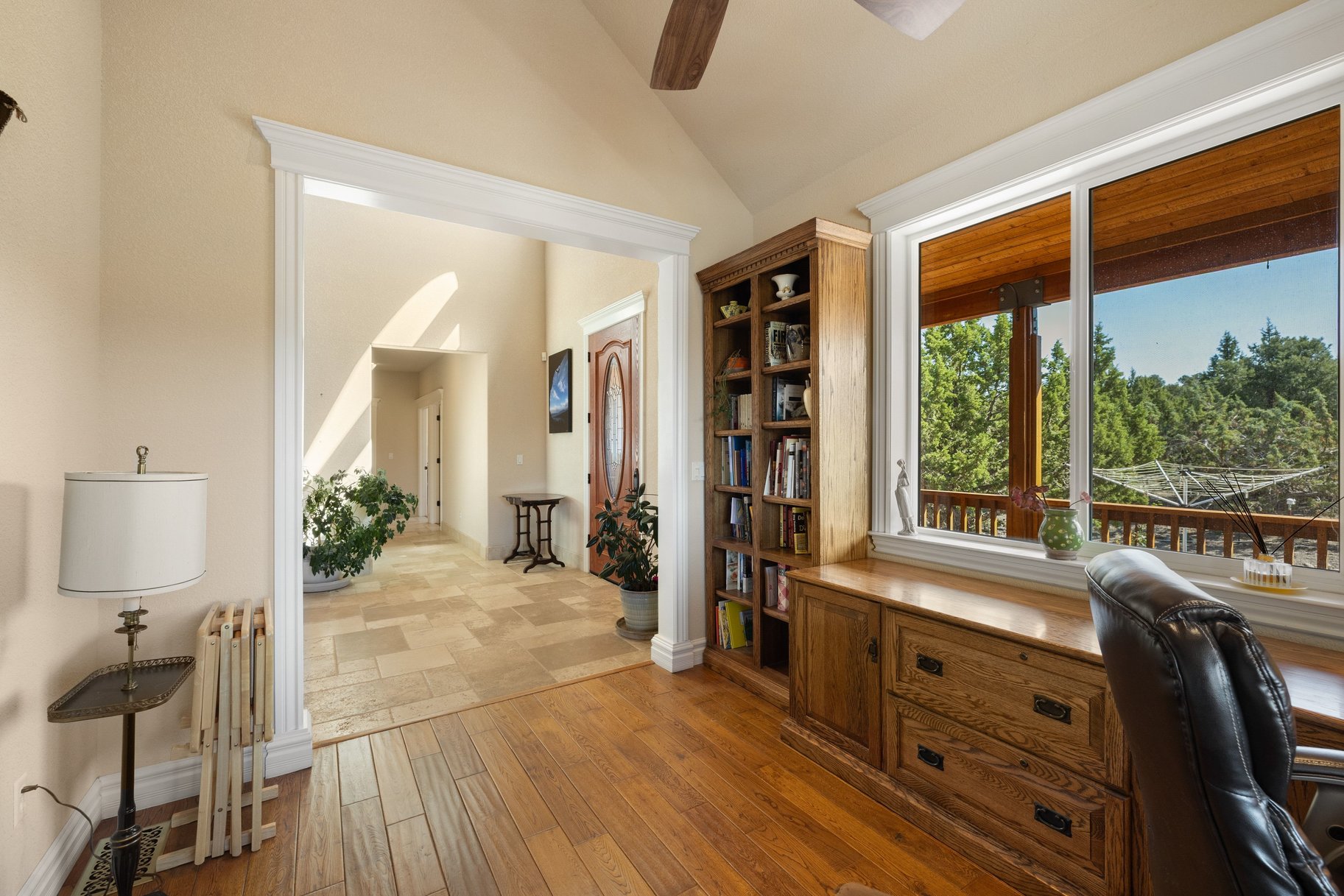  665 Rocking Horse Road - 物件實景