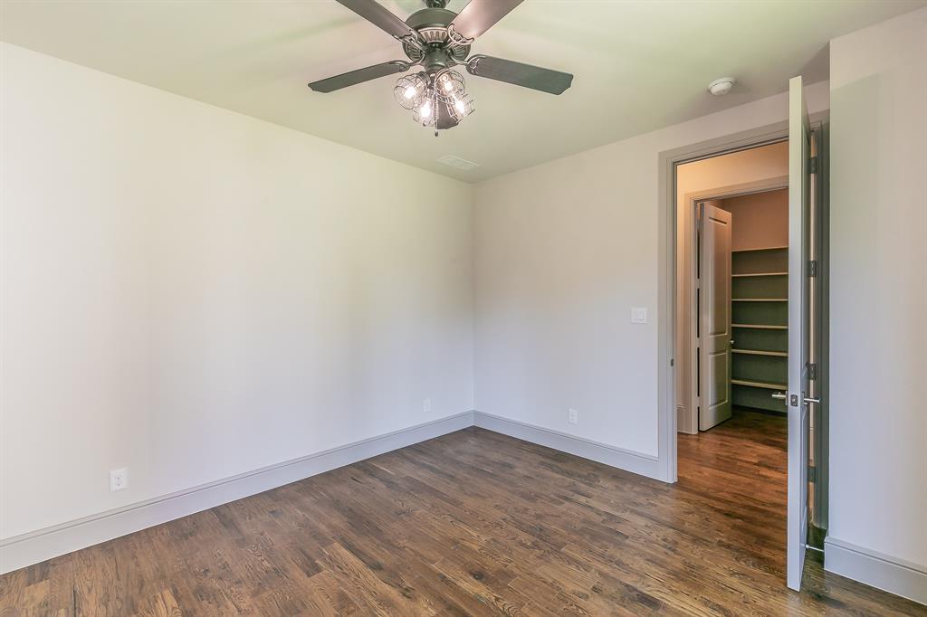 Grapevine, Texas, 76051, United States, 3 Bedrooms Bedrooms, ,4 BathroomsBathrooms,Residential,For Sale,1905682