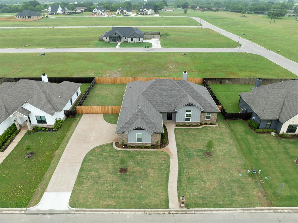 Robinson, Texas, 76706, United States, 4 Bedrooms Bedrooms, ,3 BathroomsBathrooms,Residential,For Sale,1805601