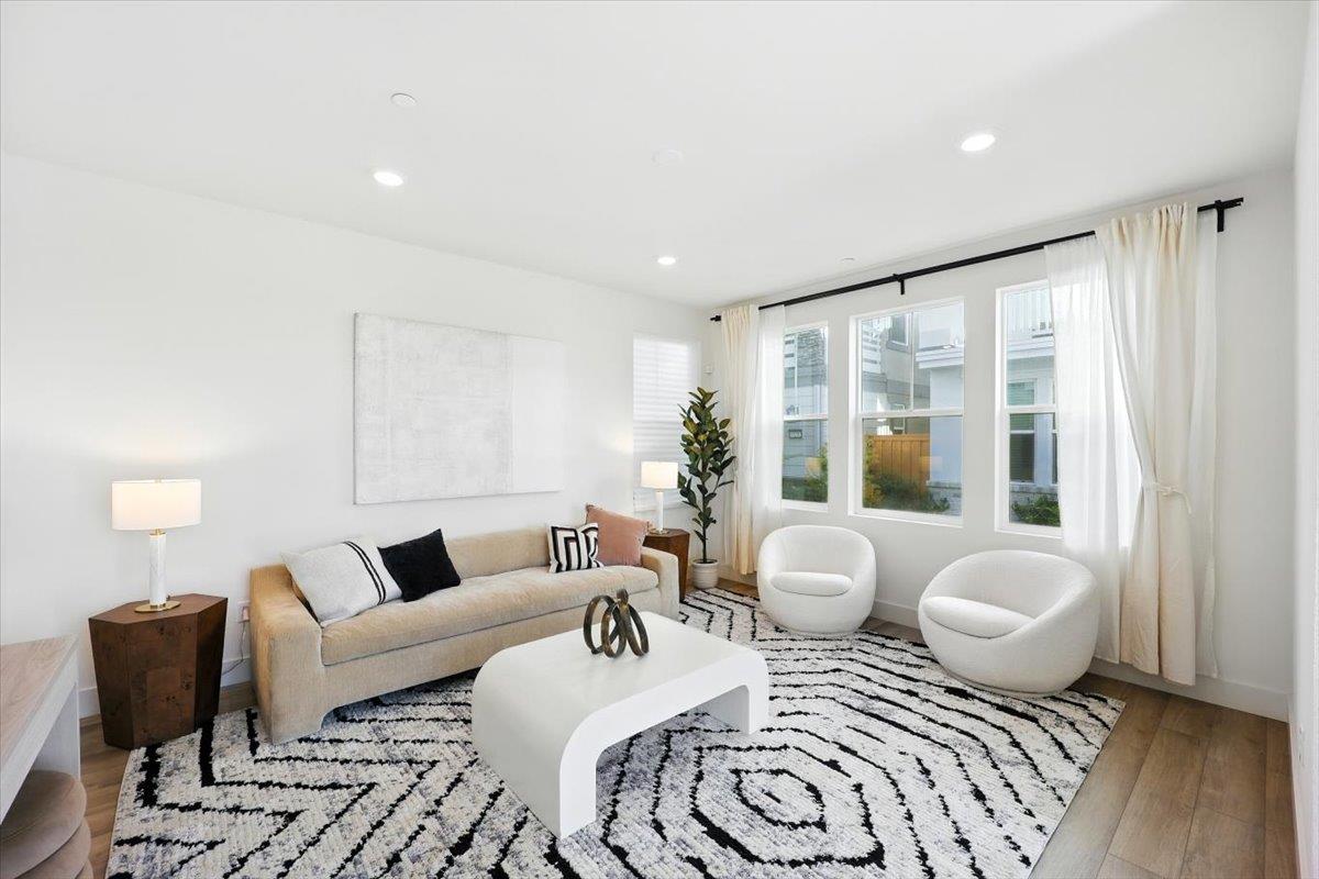 Newark, California, 94560, United States, 4 Bedrooms Bedrooms, ,4 BathroomsBathrooms,Residential,For Sale,1926207