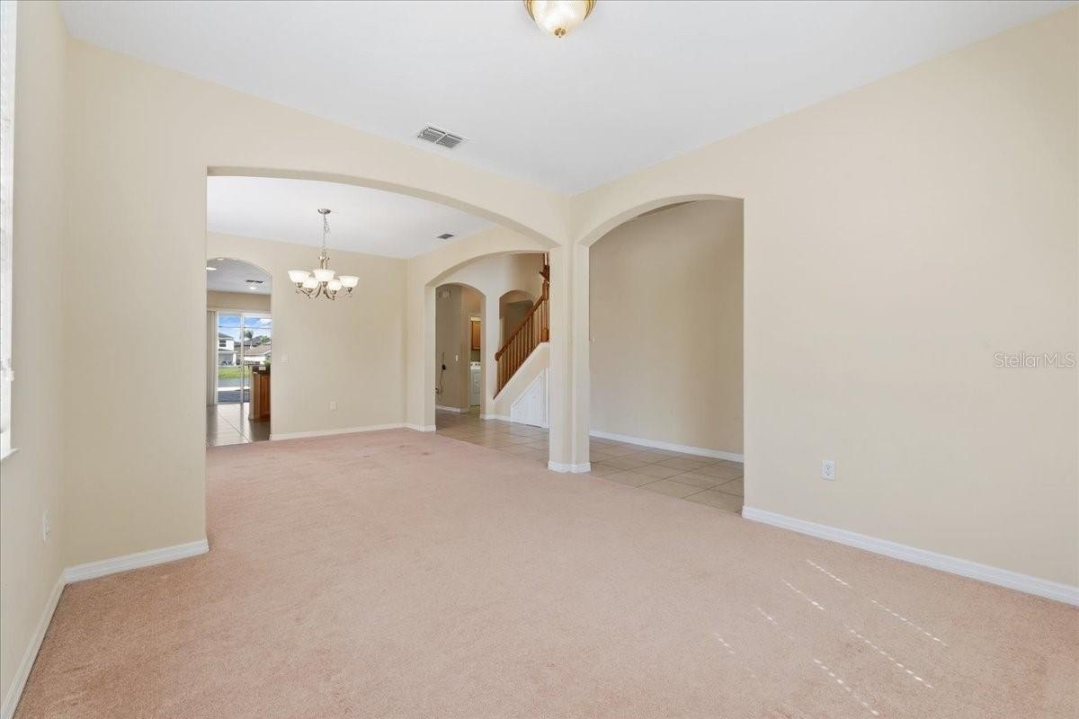 DAVENPORT, Florida, 33837, United States, 5 Bedrooms Bedrooms, ,3 BathroomsBathrooms,Residential,For Sale,1983680