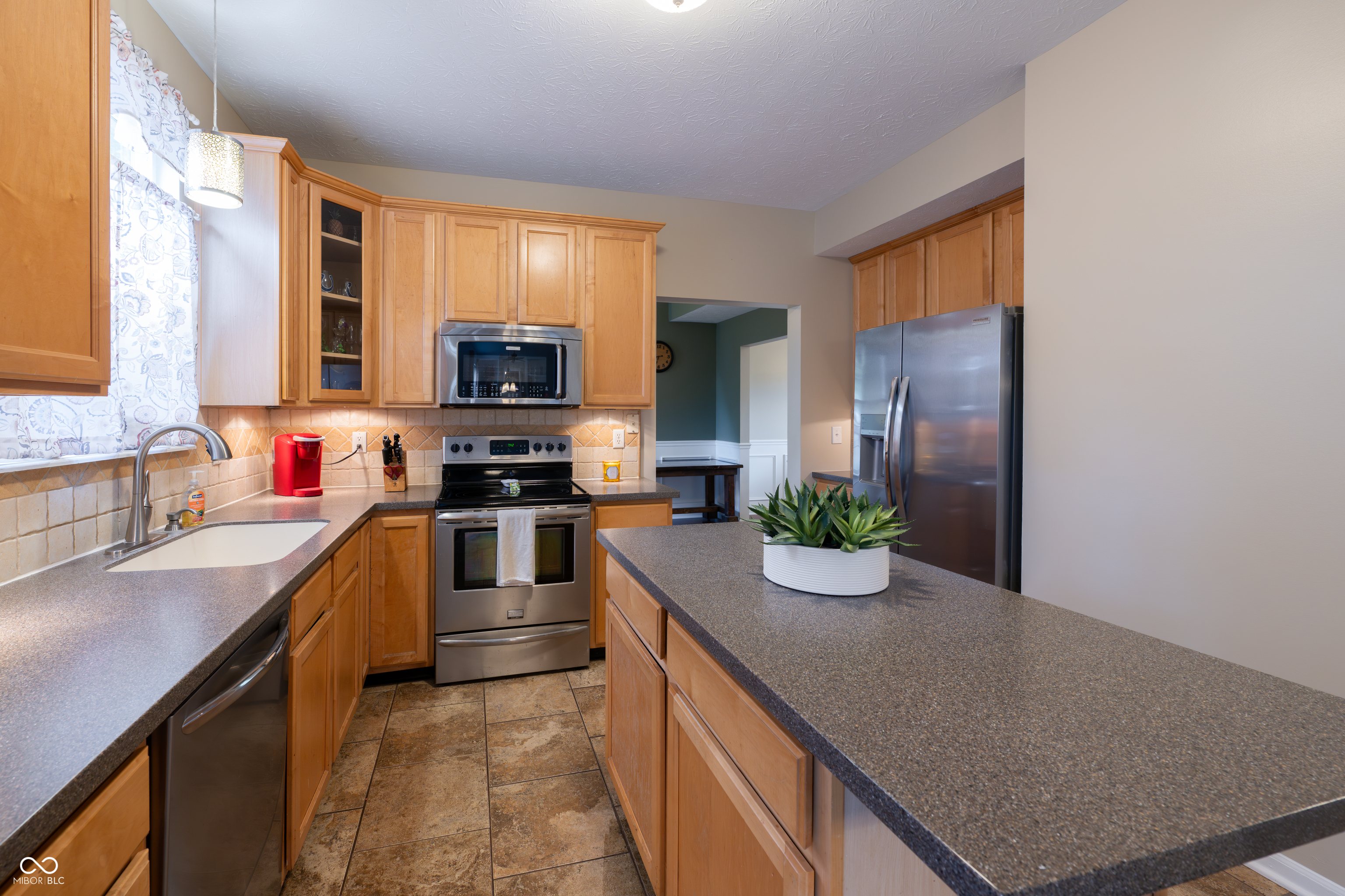 Carmel, Indiana, 46033, United States, 4 Bedrooms Bedrooms, ,4 BathroomsBathrooms,Residential,For Sale,1975371