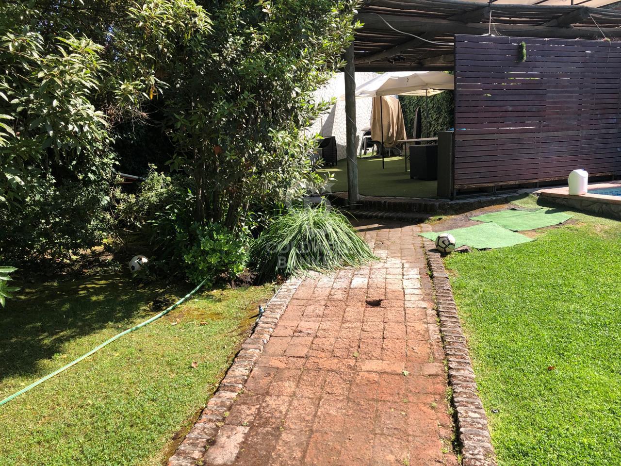 La Reina, Chile, 5 Bedrooms Bedrooms, ,6 BathroomsBathrooms,Residential,For Sale,1970888