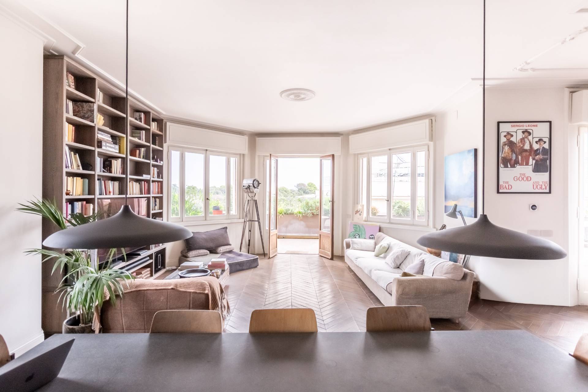 Roma, Roma, 00100, IT, 3 Bedrooms Bedrooms, ,4 BathroomsBathrooms,Residential,For Sale,1949736