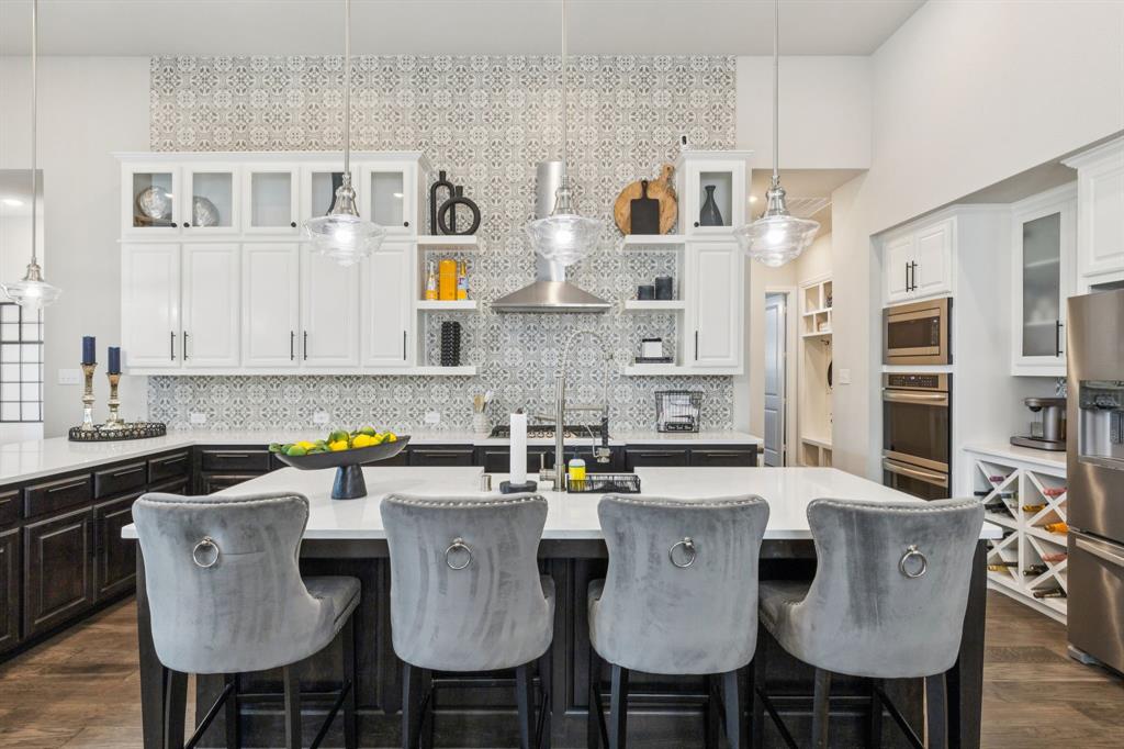 Fort Worth, Texas, 76052, United States, 4 Bedrooms Bedrooms, ,4 BathroomsBathrooms,Residential,For Sale,1960581