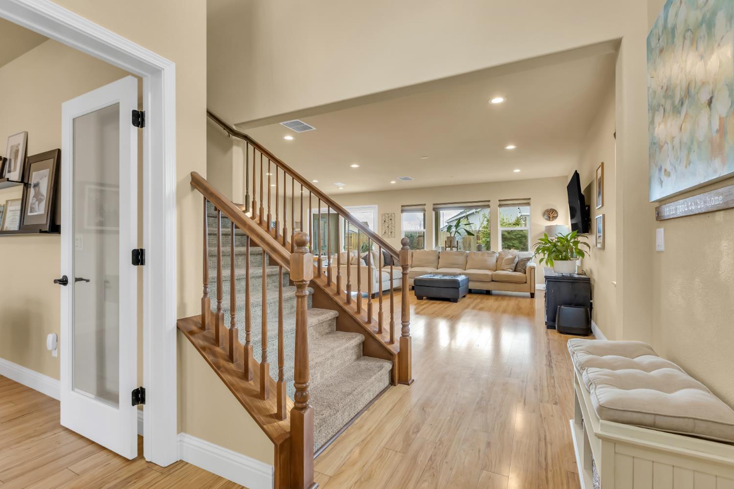 Rocklin, California, 95765, United States, 4 Bedrooms Bedrooms, ,3 BathroomsBathrooms,Residential,For Sale,1914175
