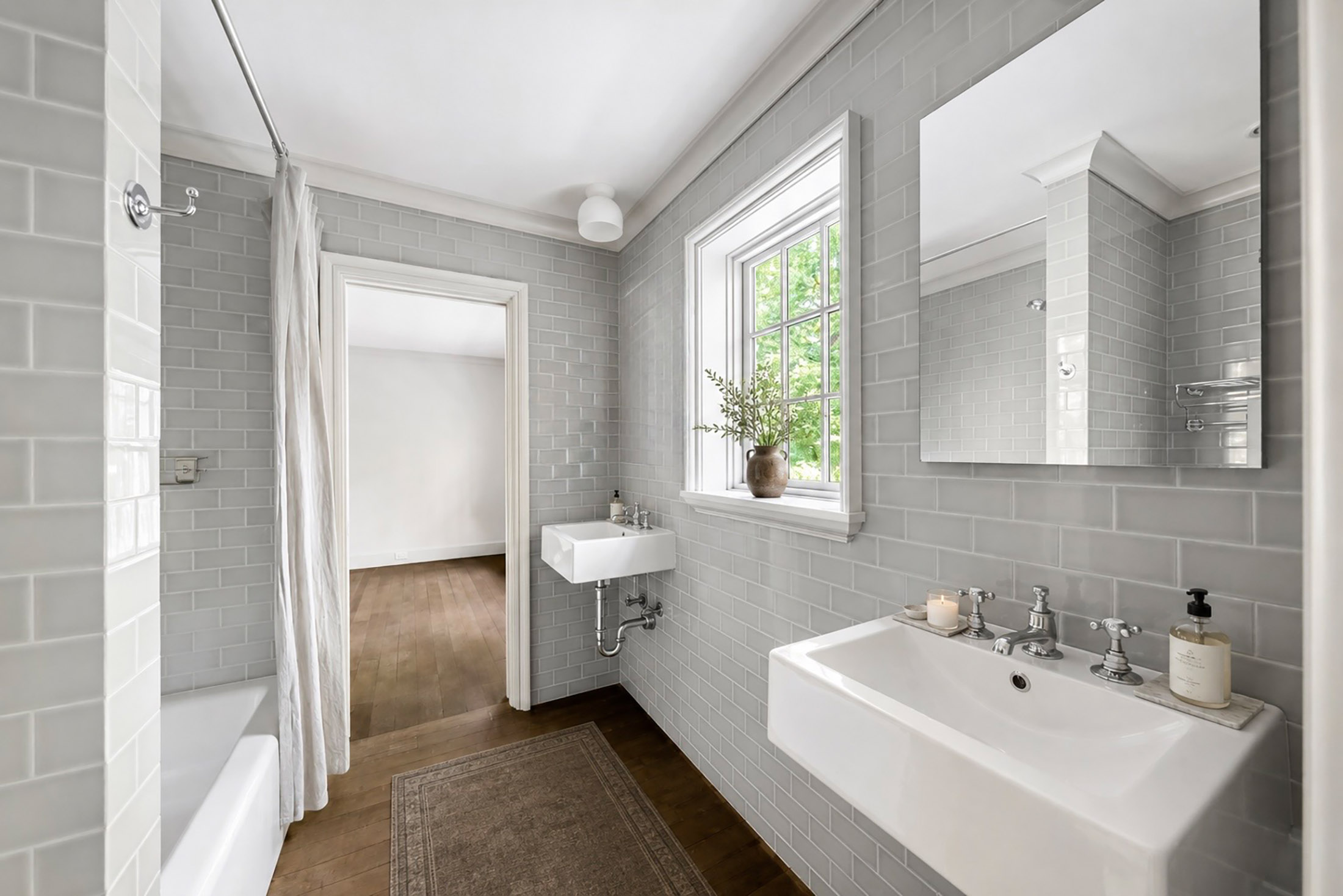  Timeless Architecture and Modern Livability Converge in Tuxedo Park Home - 物件實景