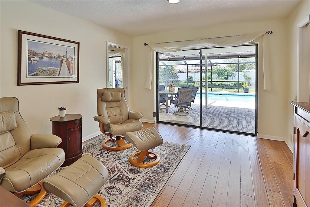 Tampa, Florida, 33615, United States, 4 Bedrooms Bedrooms, ,2 BathroomsBathrooms,Residential,For Sale,1940938